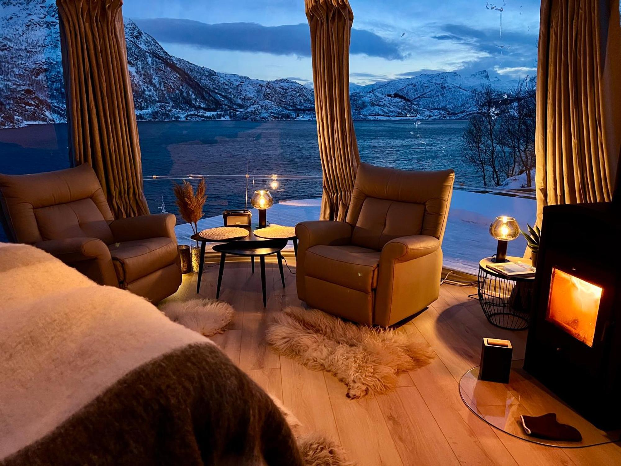 Lofoten Glampingdome Myrland Ngoại thất bức ảnh
